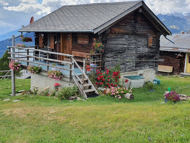 Sunrise Meadow Bungalow